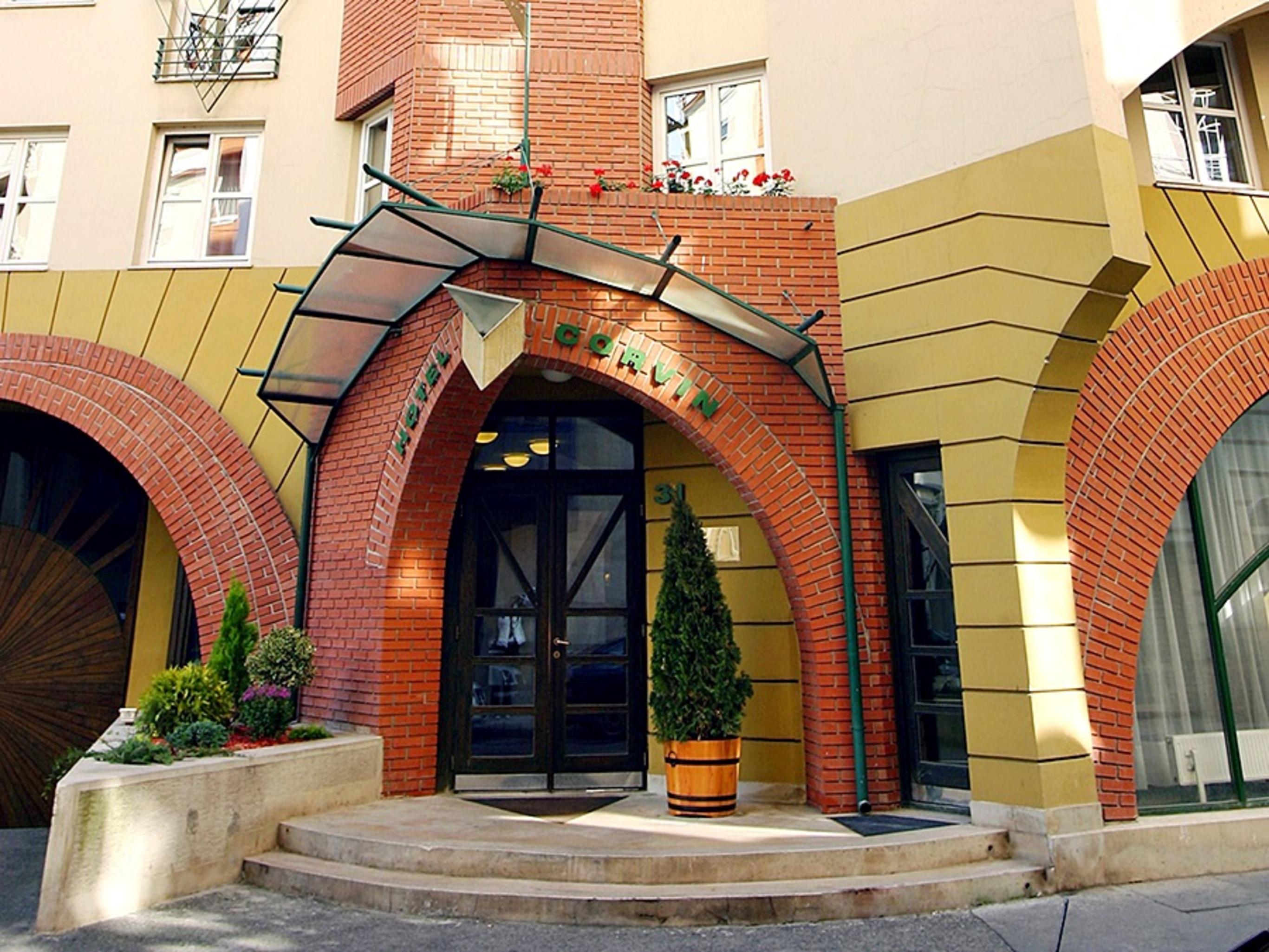 Corvin Hotel Budapest Corvin Wing מראה חיצוני תמונה